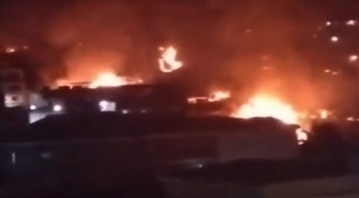 Fogo na mata do bairro do Campinho, na Zona Norte da cidade - Redes Sociais e O DIA